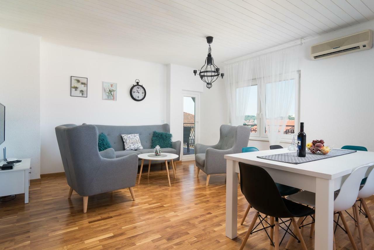 Apartman Regius White Trogir Eksteriør billede